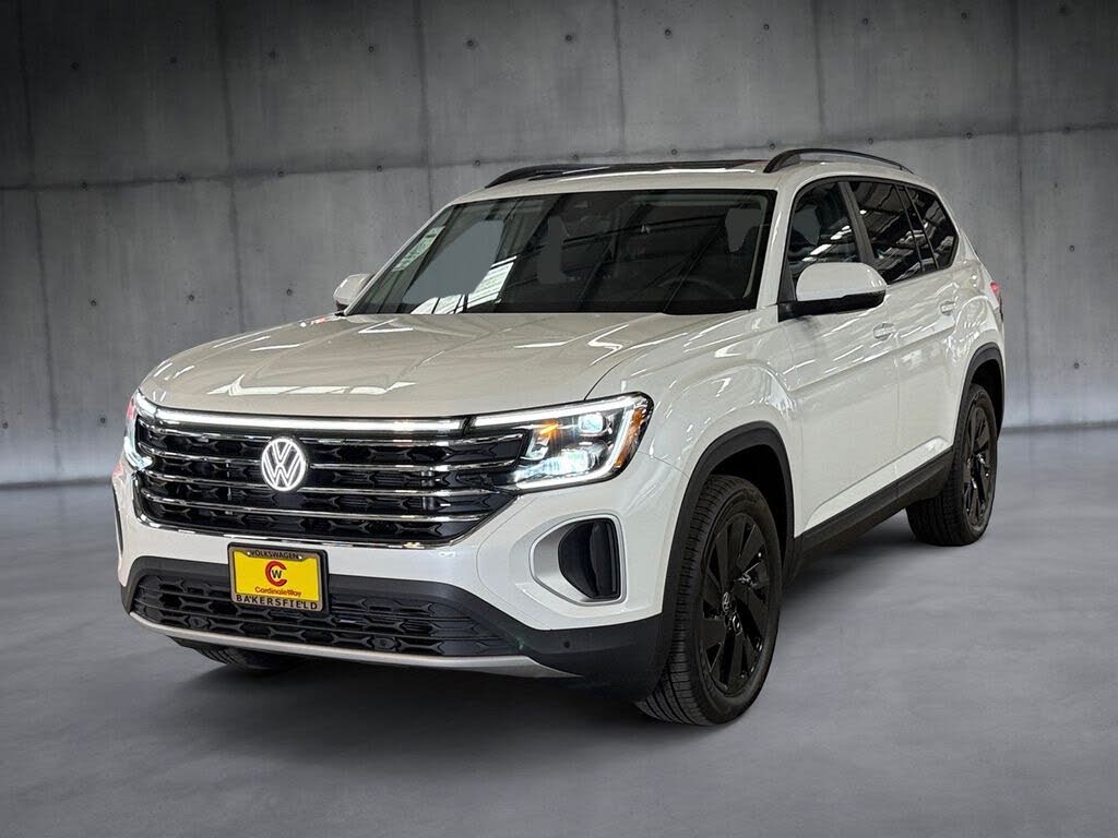 2026 Volkswagen Atlas SE 4Motion with Technology
