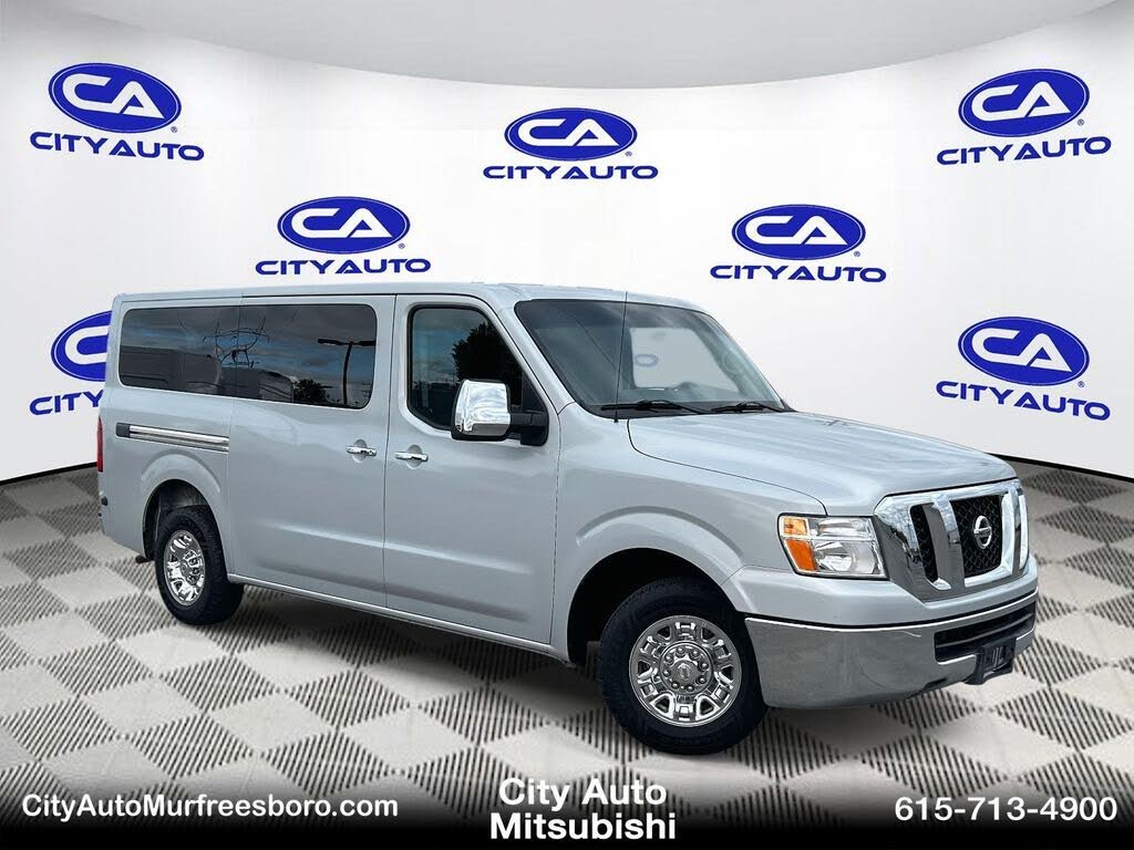 2018 Nissan NV Passenger V6 SV RWD