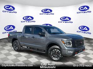 Nissan Titan PRO-4X Crew Cab 4WD