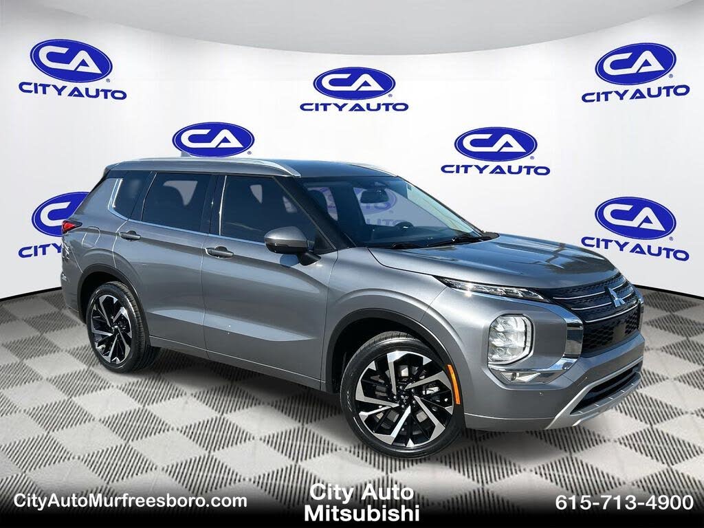 2022 Mitsubishi Outlander SEL FWD