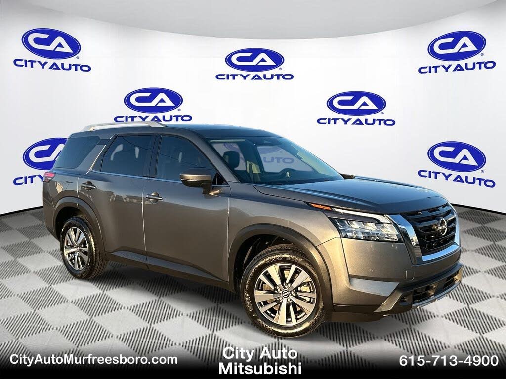 2023 Nissan Pathfinder SL FWD