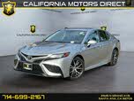 Toyota Camry SE FWD