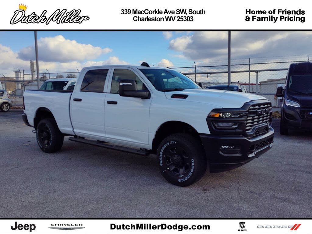 2026 RAM 2500 Tradesman Crew Cab 4WD