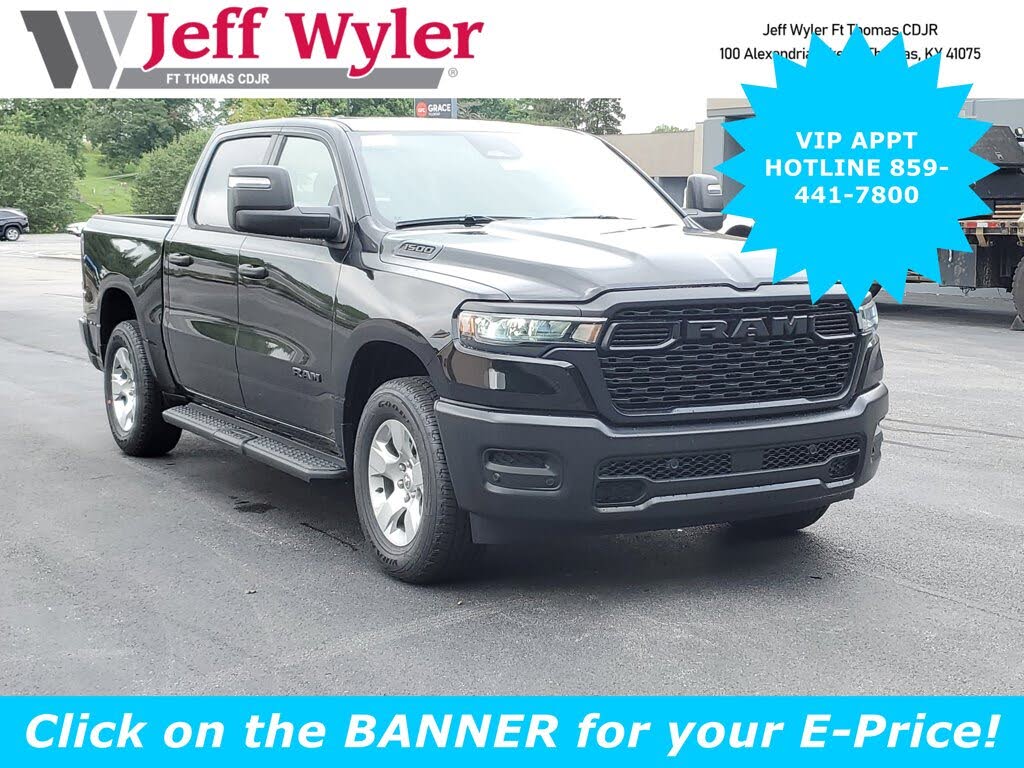 2026 RAM 1500 Tradesman Crew Cab 4WD