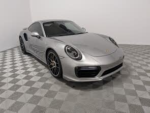 Porsche 911 Turbo S Coupe AWD