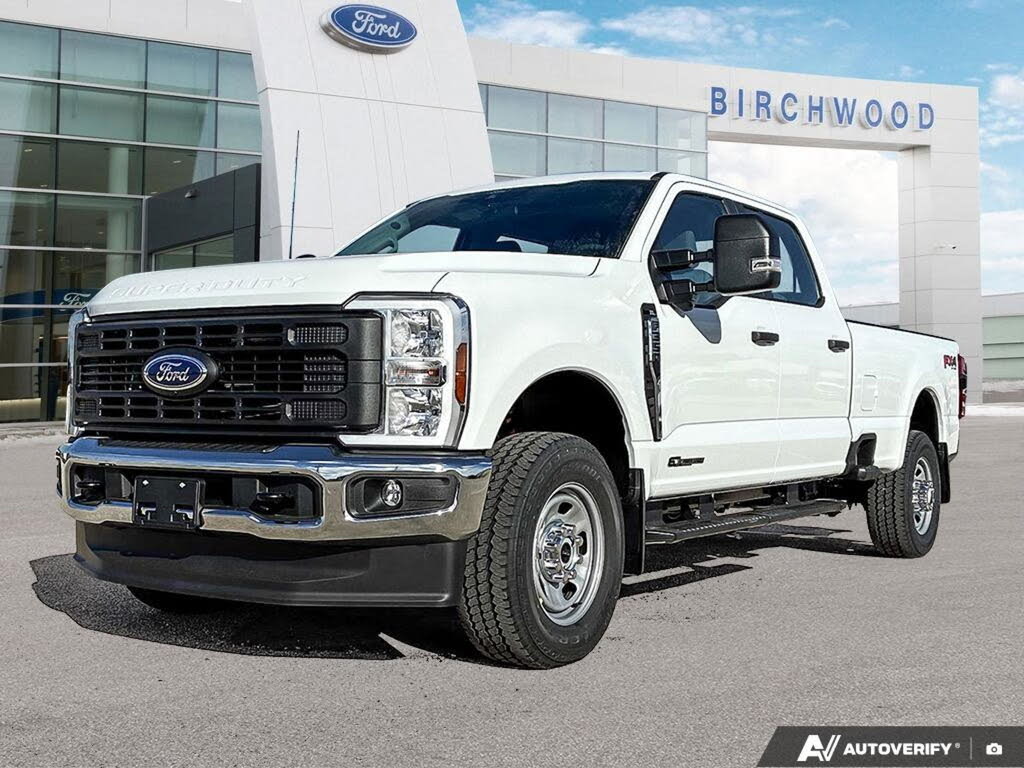 2026 Ford F-350 Super Duty XL Crew Cab 4WD