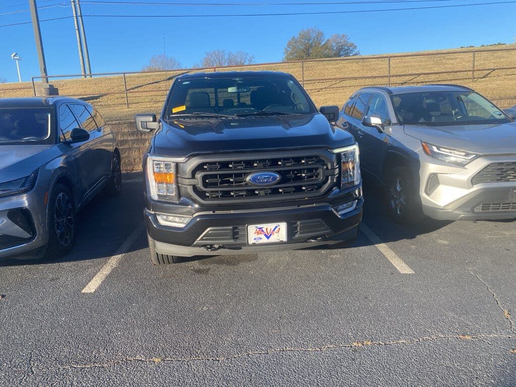 2023 Ford F-150 XLT SuperCrew 4WD