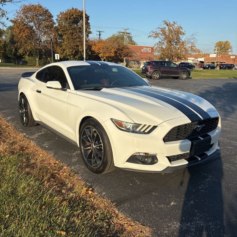 2016 Ford Mustang EcoBoost Premium Coupe RWD