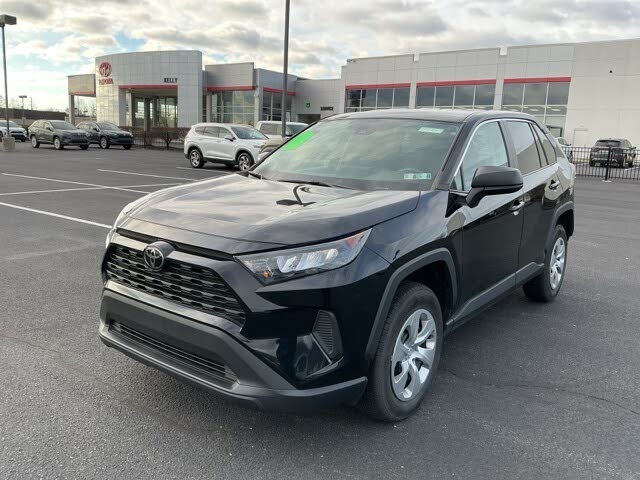 2022 Toyota RAV4 LE AWD