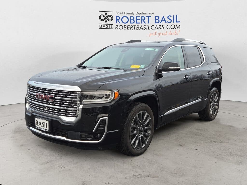 2023 GMC Acadia Denali AWD