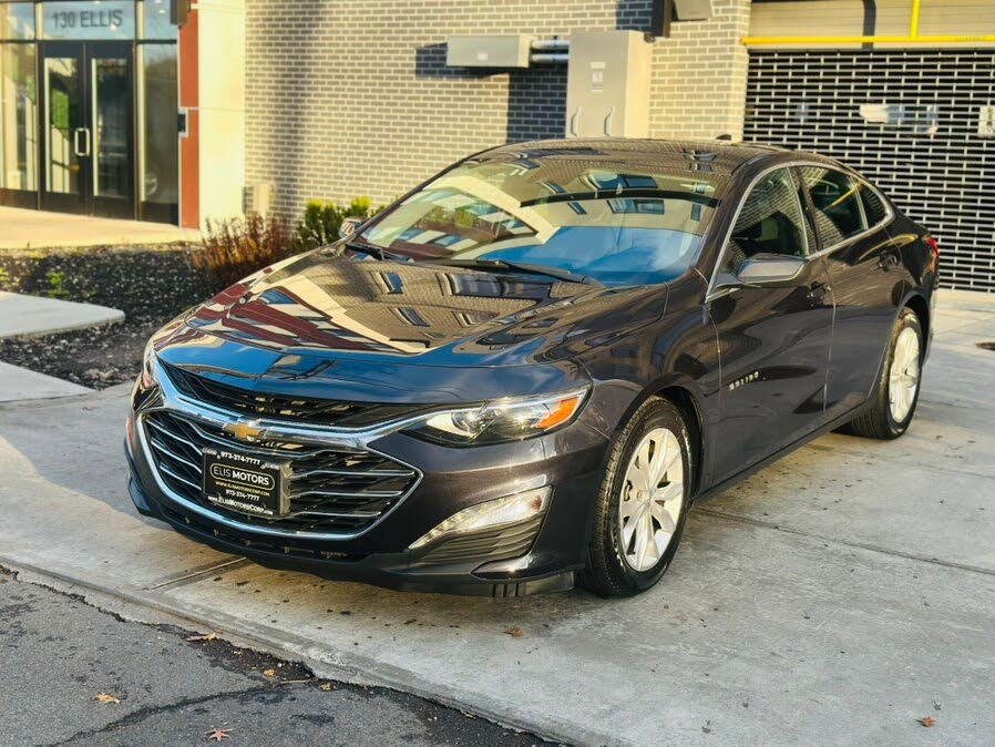 2023 Chevrolet Malibu LT with 1LT FWD