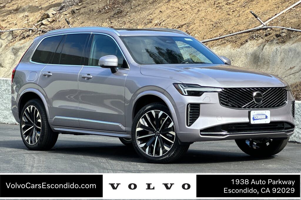 2026 Volvo XC90 B6 Core AWD