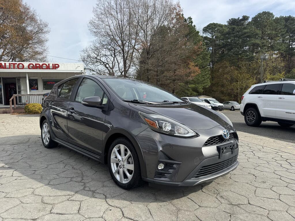 2018 Toyota Prius c Four