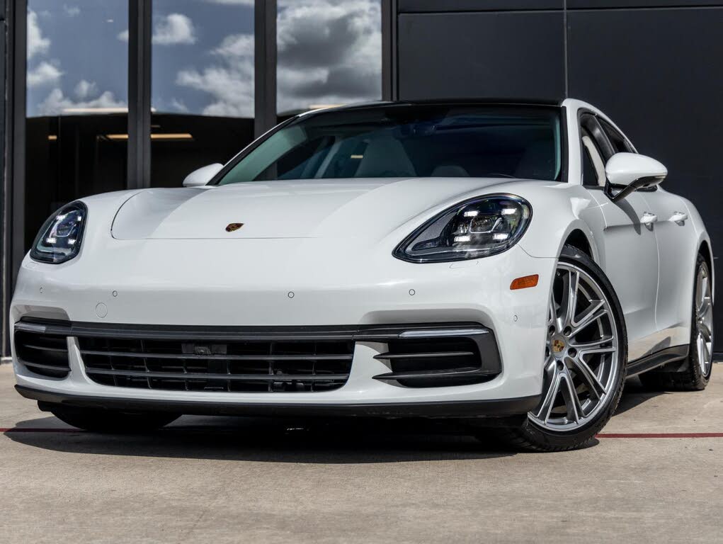 2020 Porsche Panamera 4 AWD