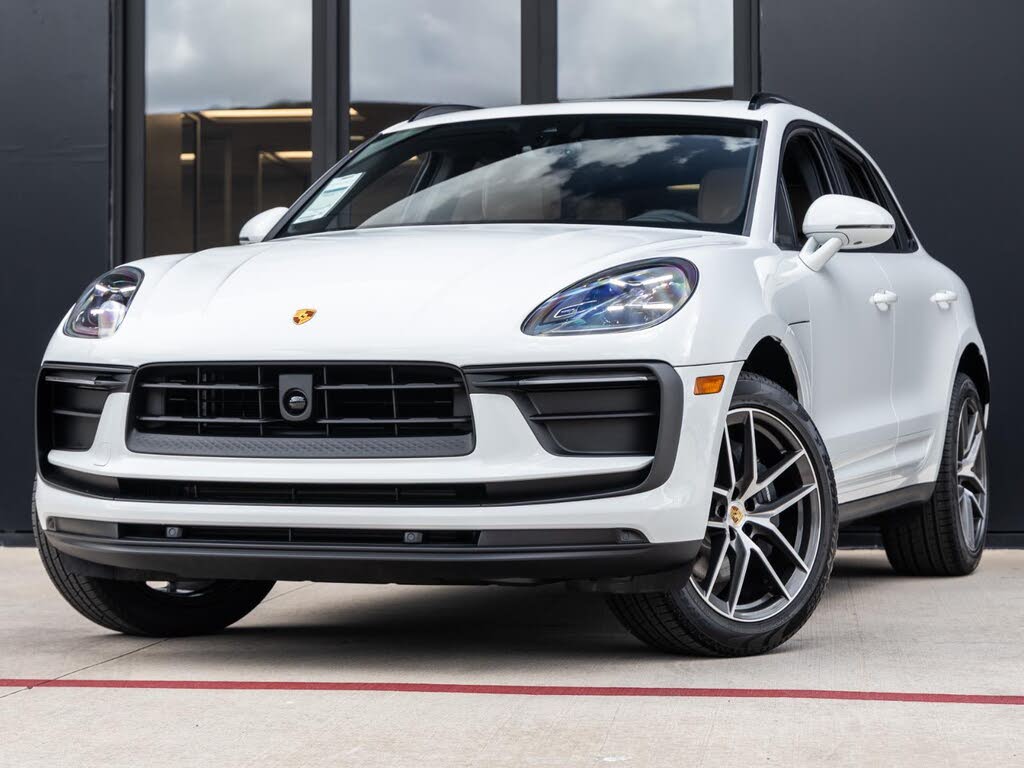 2025 Porsche Macan