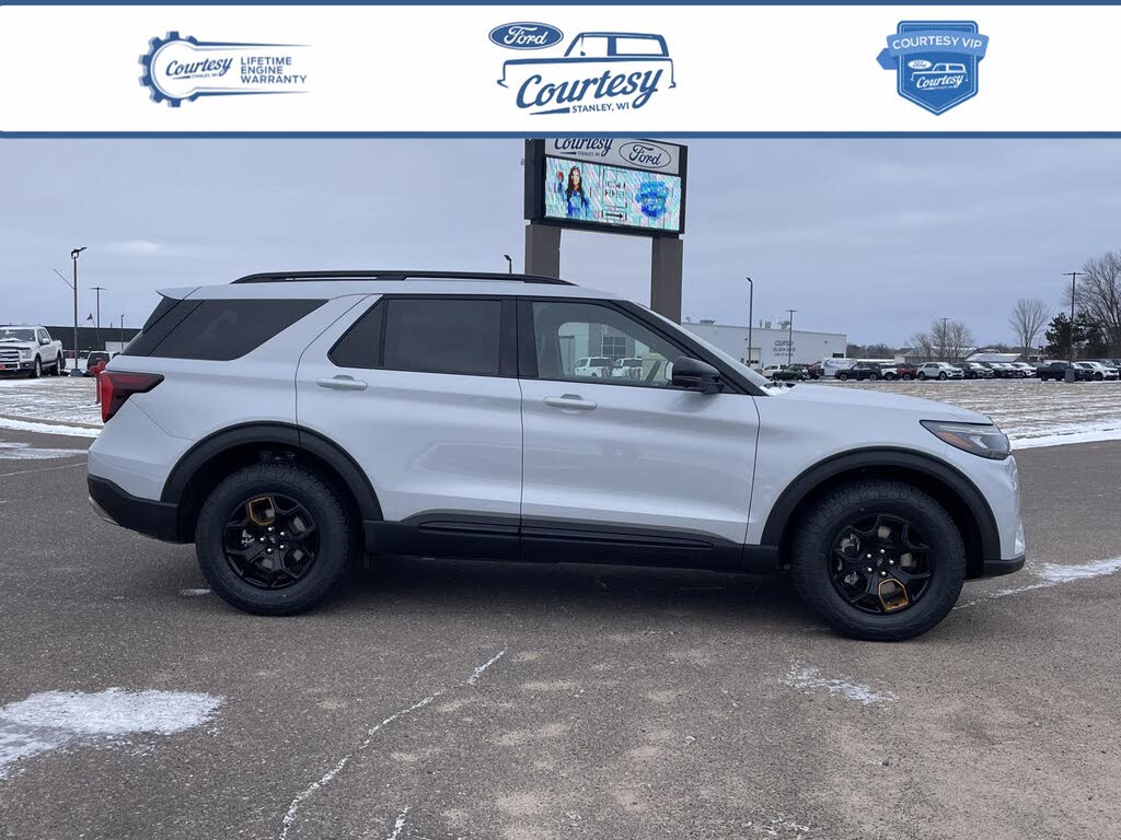 2026 Ford Explorer Tremor AWD