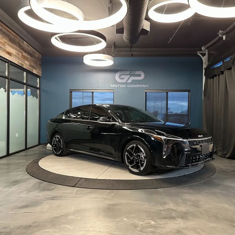 2025 Kia K4 GT-Line FWD
