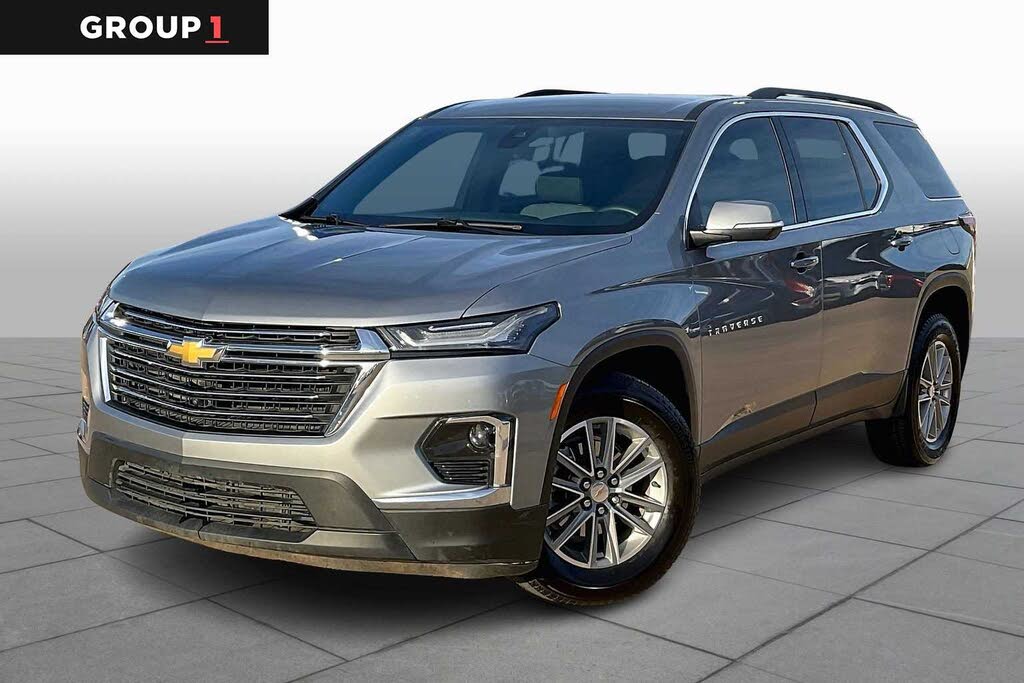 2023 Chevrolet Traverse LT Cloth AWD