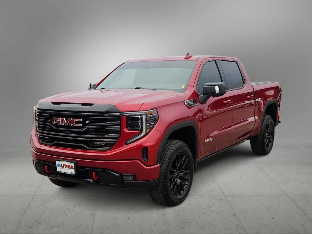 2025 GMC Sierra 1500 AT4 Crew Cab 4WD
