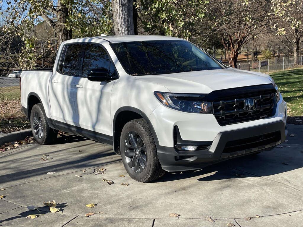 2025 Honda Ridgeline Sport AWD