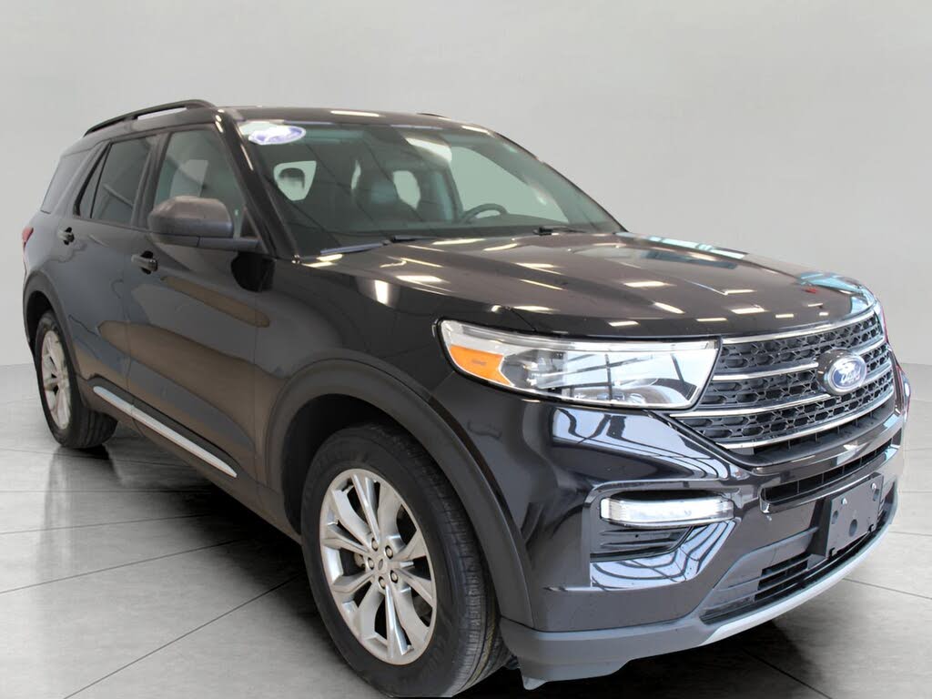 2023 Ford Explorer XLT AWD