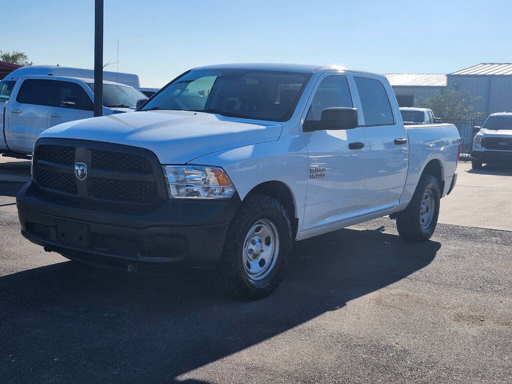 2018 RAM 1500 Tradesman Crew Cab 4WD