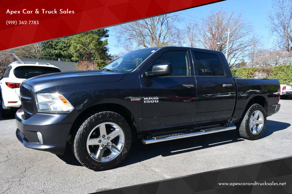 2015 RAM 1500 Express Crew Cab 4WD