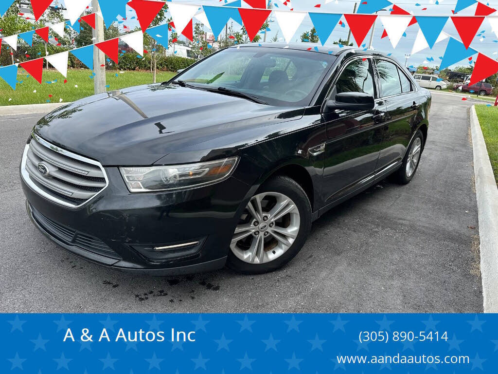 2015 Ford Taurus SEL