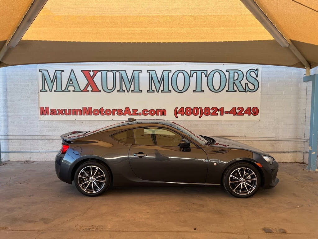 2017 Toyota GR86 Coupe