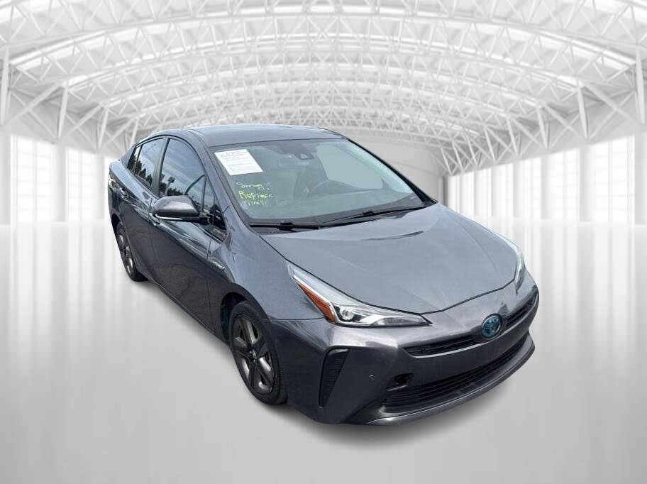 2019 Toyota Prius XLE FWD