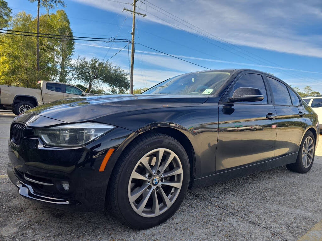 2018 BMW 3 Series 320i Sedan RWD