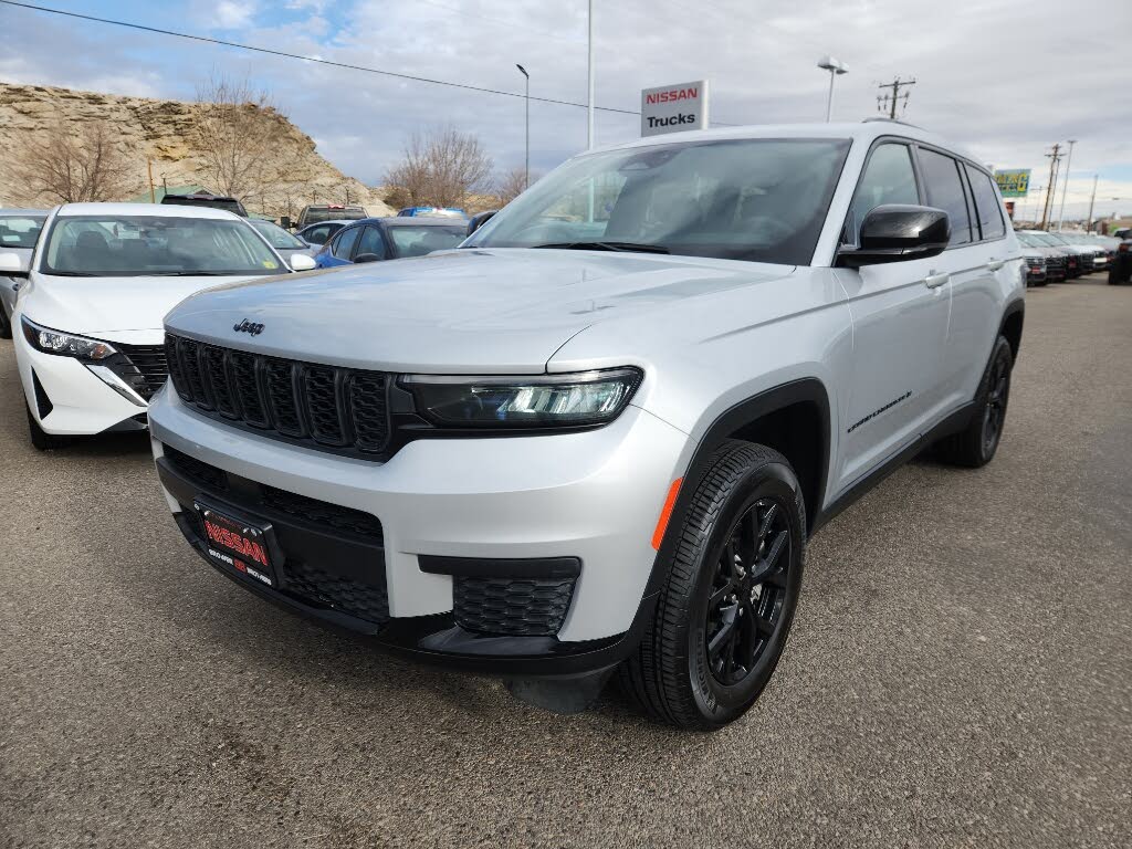 2024 Jeep Grand Cherokee L Altitude 4WD