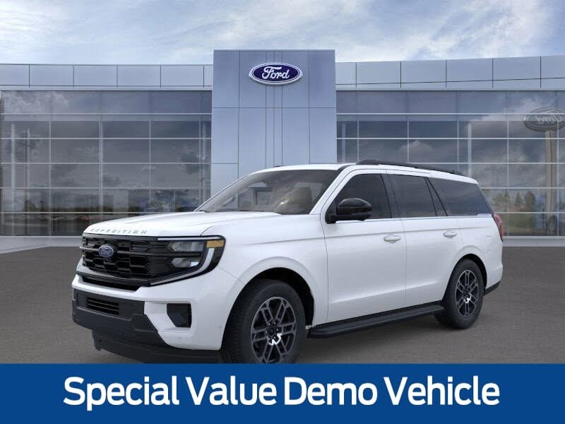 2025 Ford Expedition Active RWD