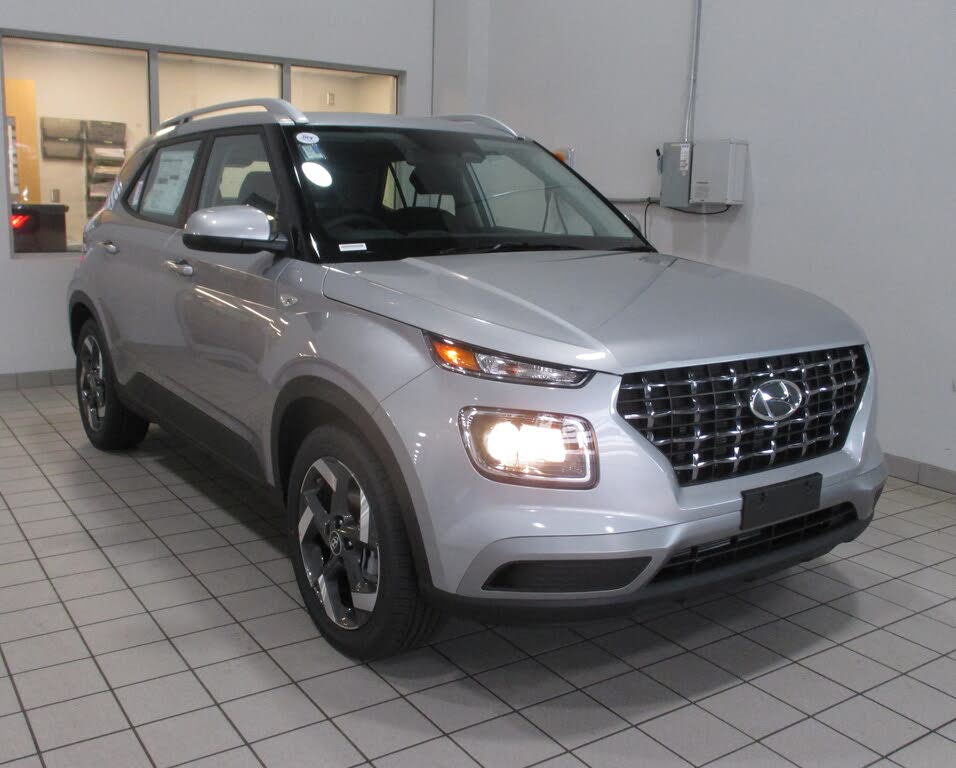 2026 Hyundai Venue SEL FWD