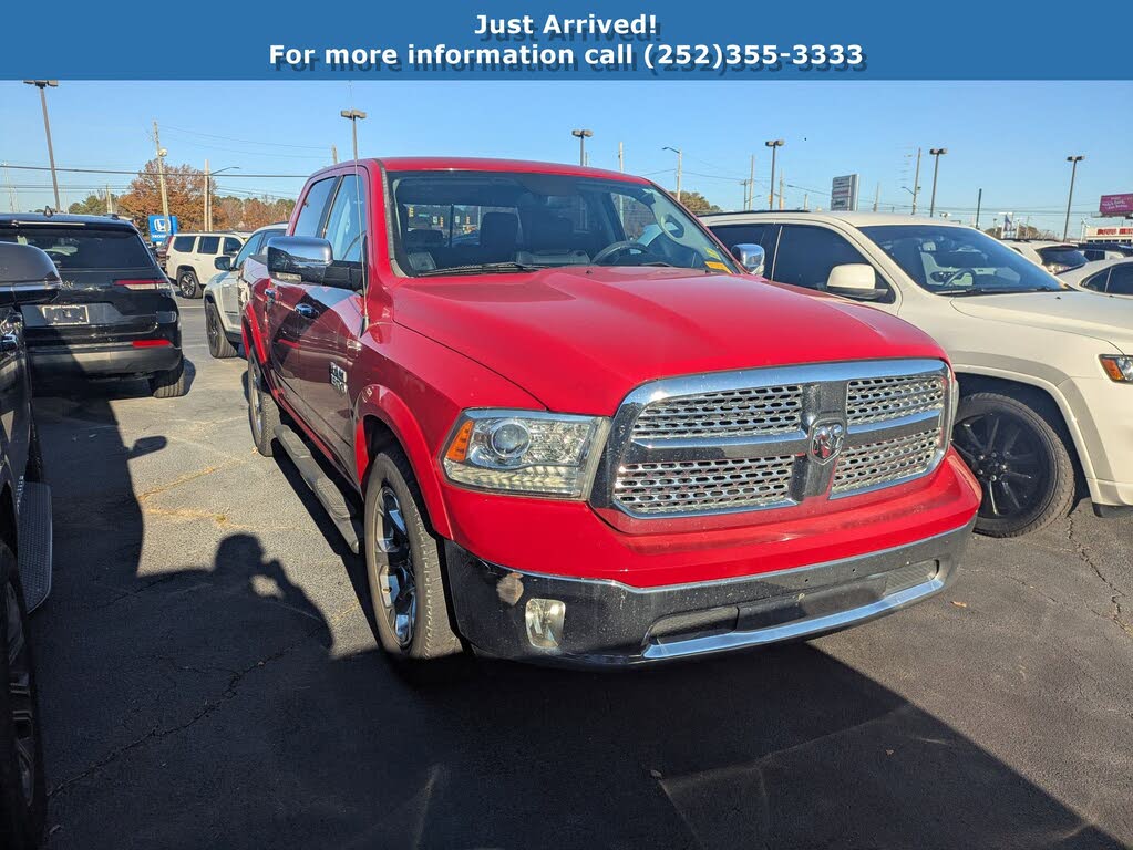 2016 RAM 1500 Laramie Crew Cab 4WD