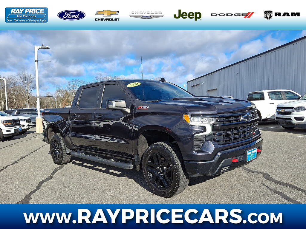 2022 Chevrolet Silverado 1500 LT Trail Boss Crew Cab 4WD