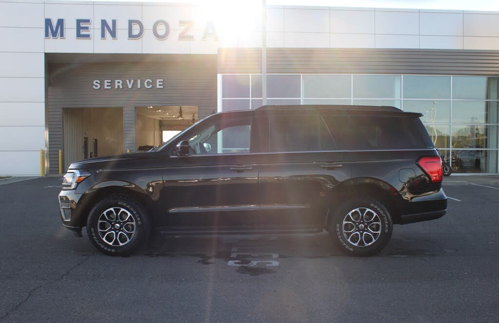 2024 Ford Expedition XLT RWD