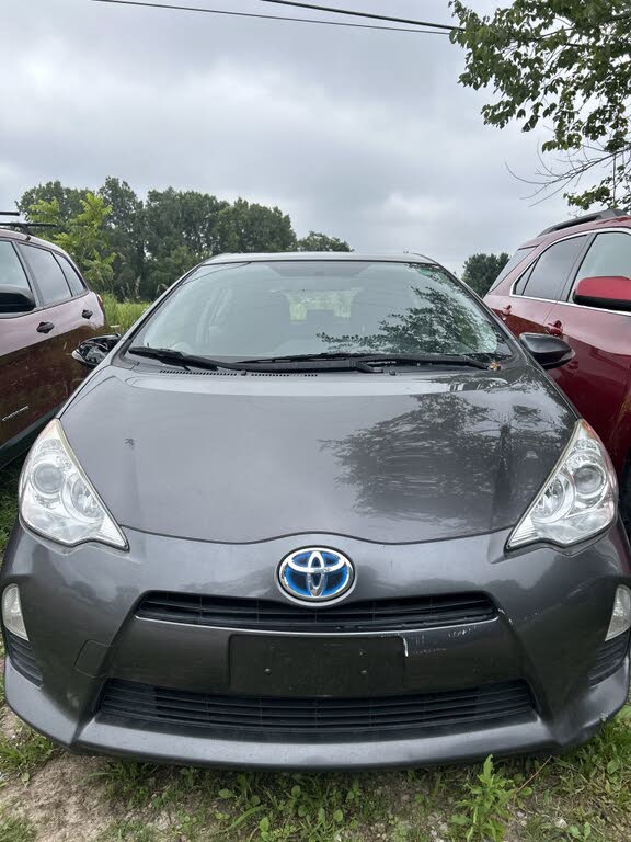 2014 Toyota Prius c Four
