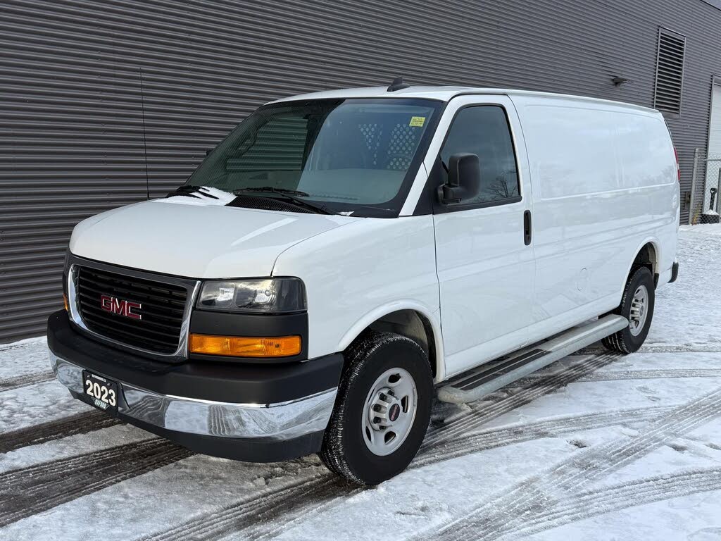 GMC Savana Cargo 2500 RWD 2023