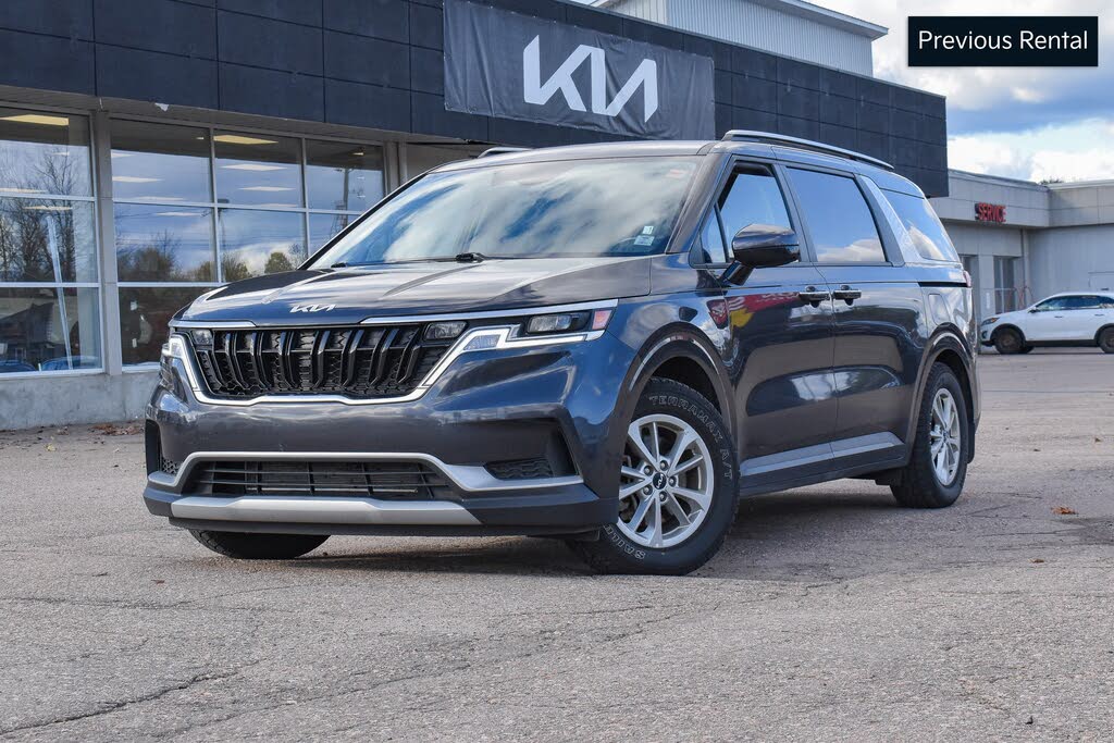 2024 Kia Carnival LX FWD