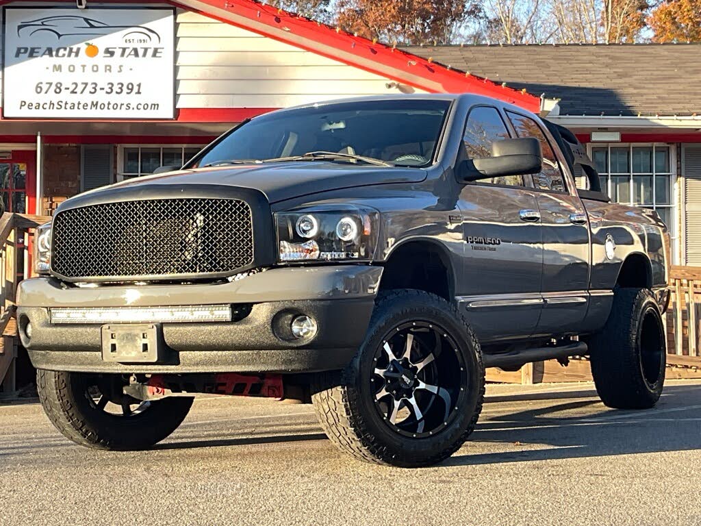 2007 Dodge RAM 1500 SLT Quad Cab RWD