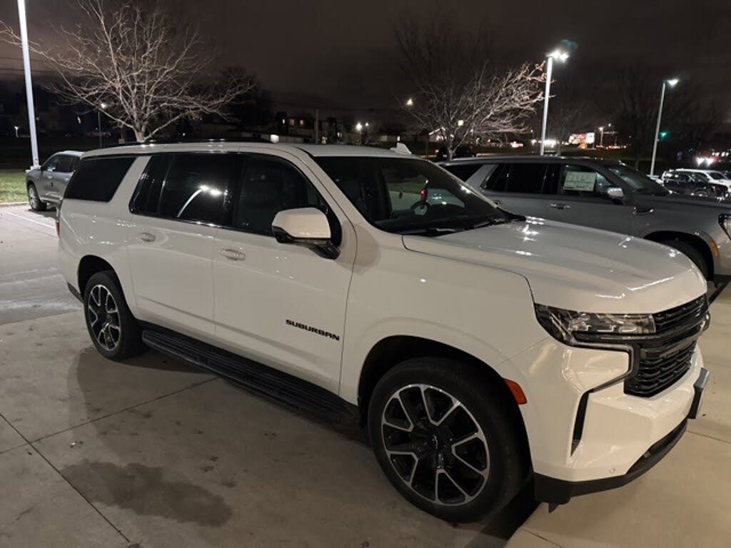 2022 Chevrolet Suburban RST 4WD