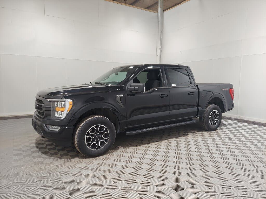2023 Ford F-150 XLT SuperCrew 4WD