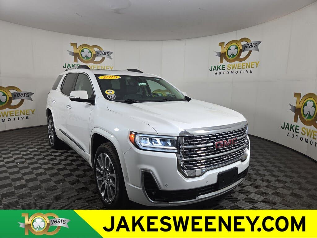2023 GMC Acadia Denali AWD