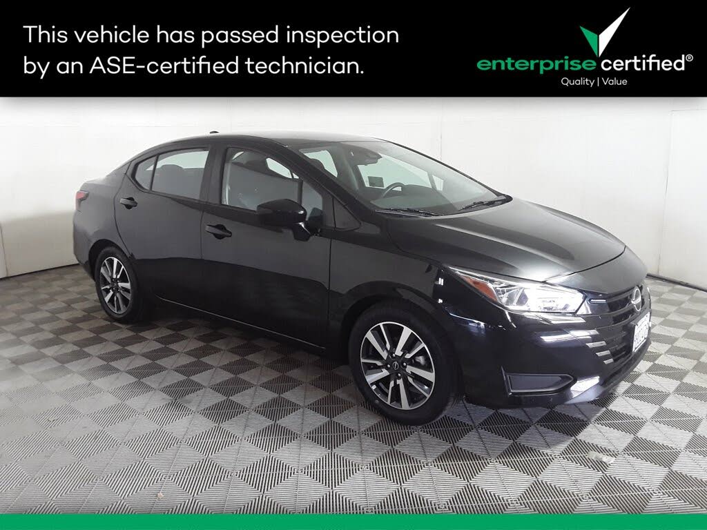 2023 Nissan Versa SV FWD