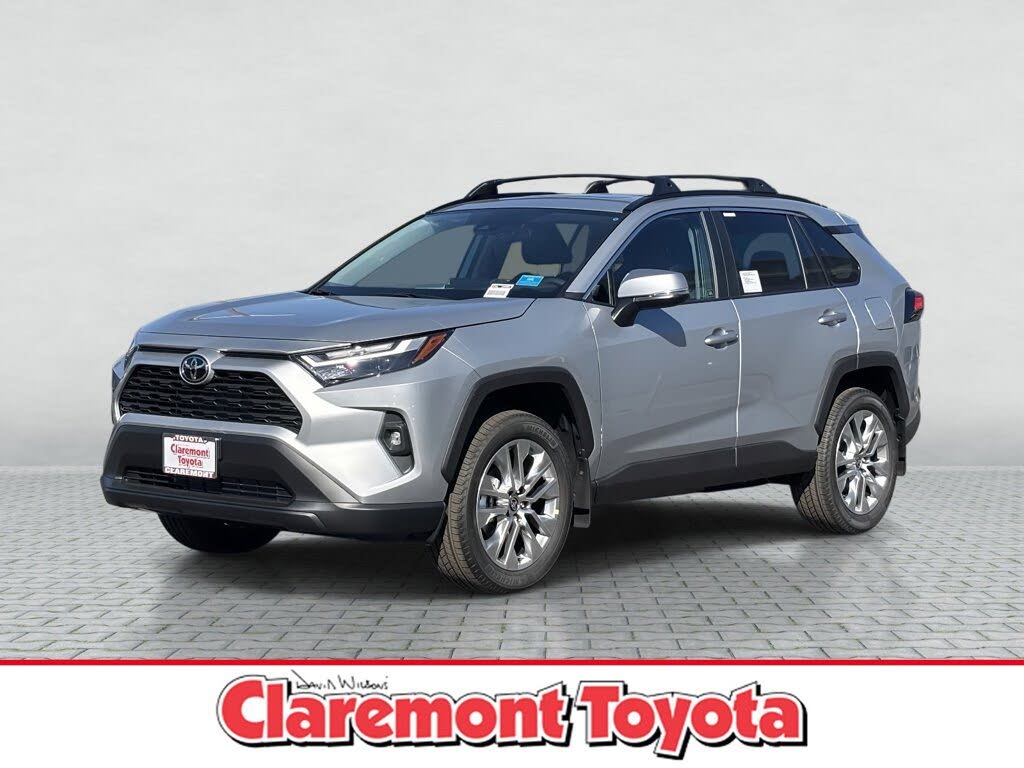 2025 Toyota RAV4 XLE Premium FWD