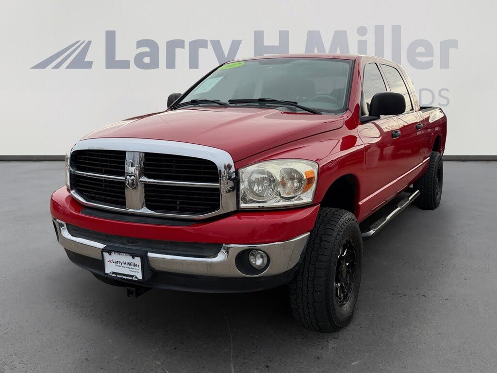 2007 Dodge RAM 1500 SLT Mega Cab 4WD