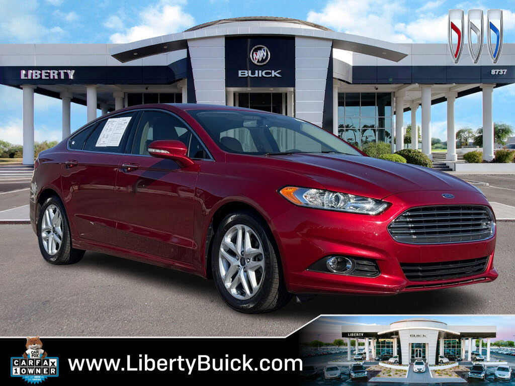 2015 Ford Fusion SE