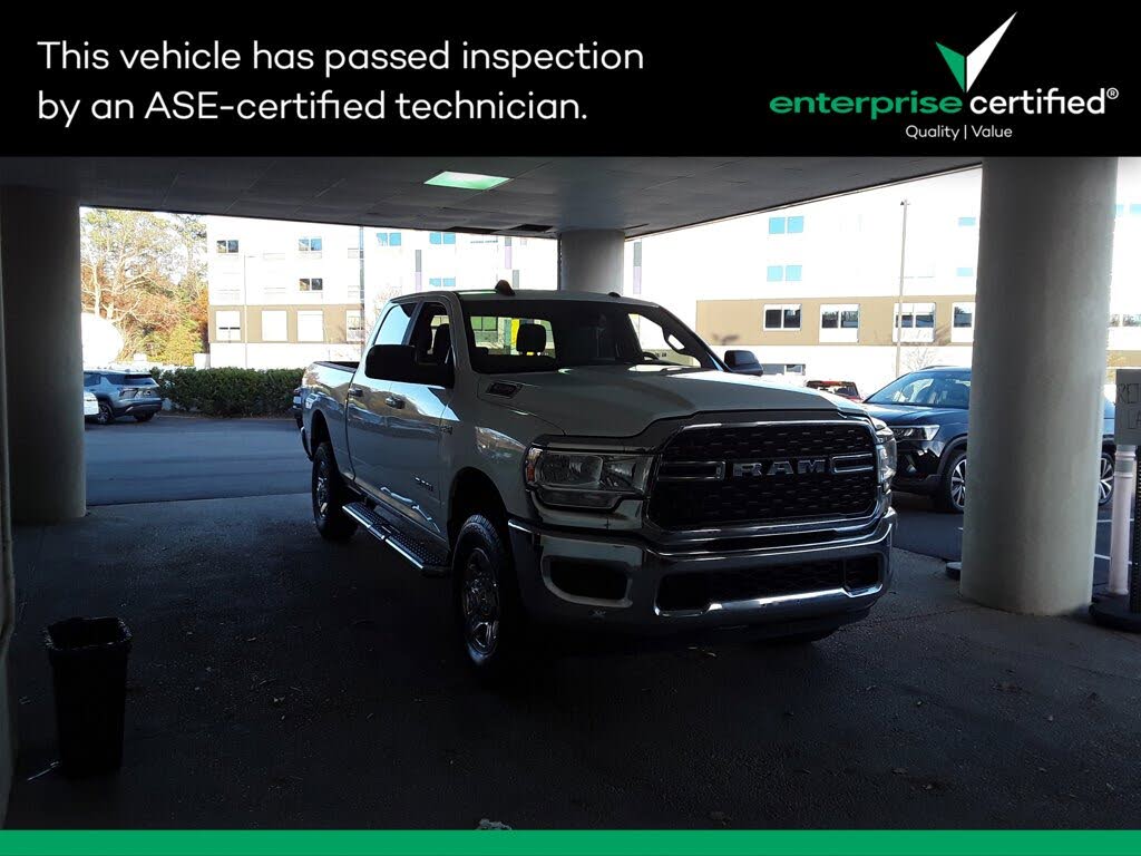 2022 RAM 2500 Big Horn Crew Cab 4WD