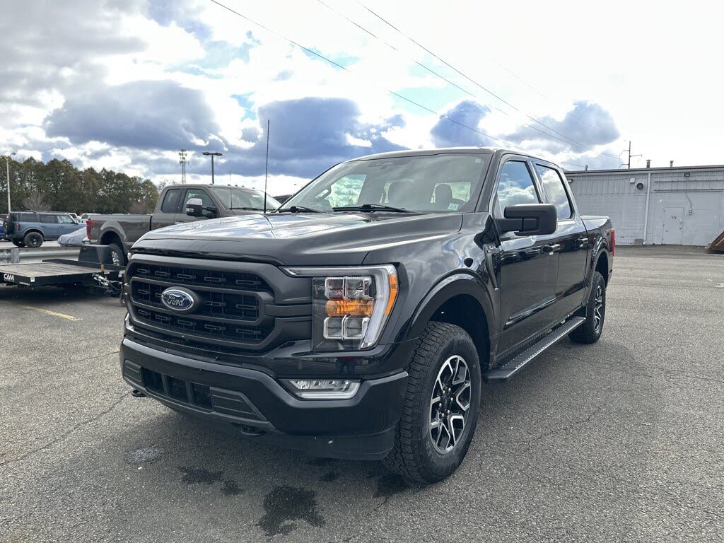 2023 Ford F-150 XLT SuperCrew 4WD